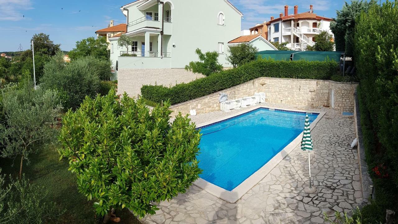 Villa Noela Pula Extérieur photo