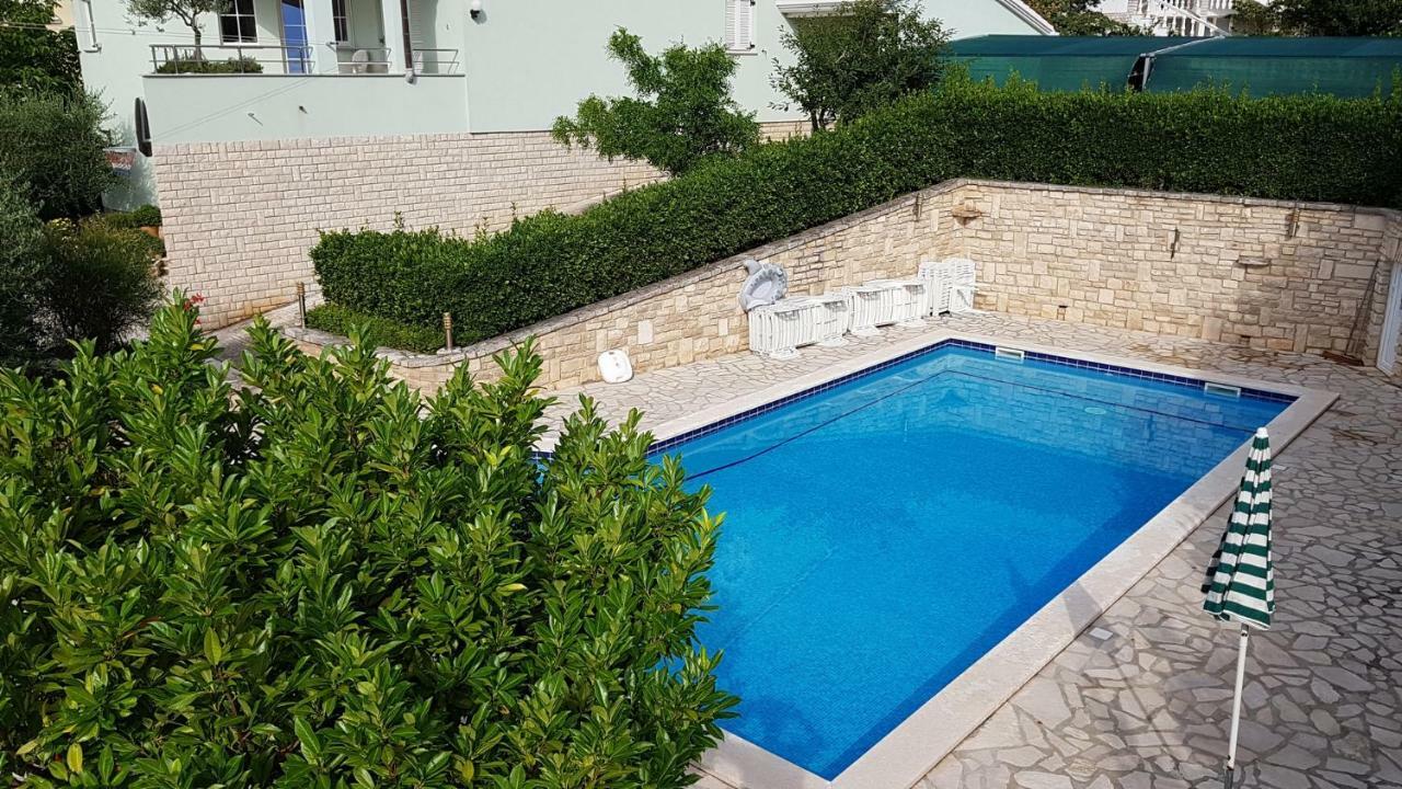 Villa Noela Pula Extérieur photo