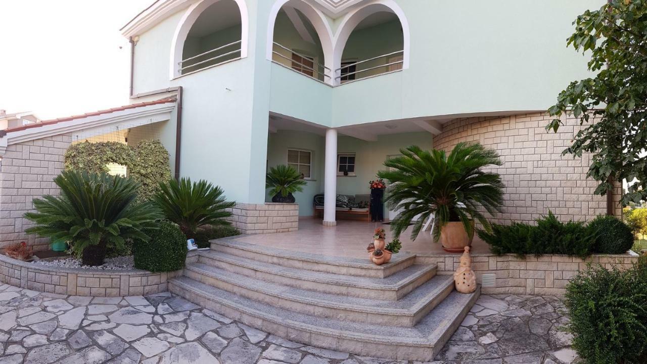 Villa Noela Pula Extérieur photo